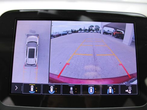 Used 2021 Chevrolet Equinox Premier AWD/4WD image 19