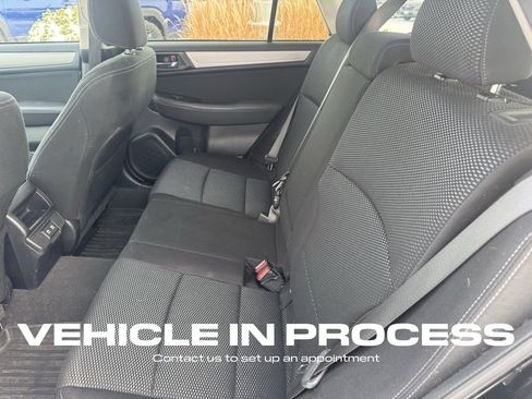 Used 2019 Subaru Outback 2.5i Premium w/ Protection Package #1 image 9