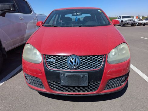 Used 2006 Volkswagen Jetta GLI FWD image 2