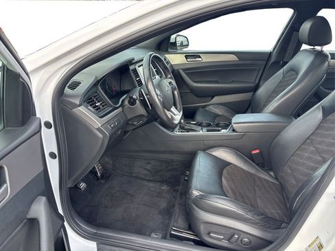 Used 2018 Hyundai Sonata Sport w/ Cargo Package image 9