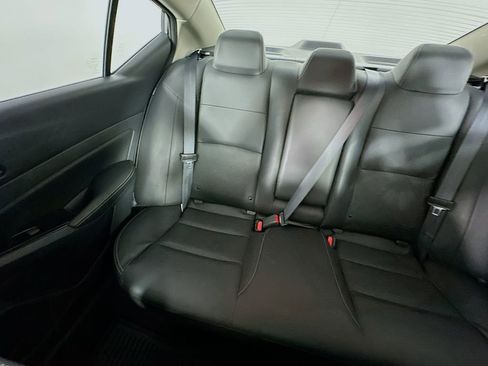 Used 2023 Nissan Altima 2.5 SL FWD image 12