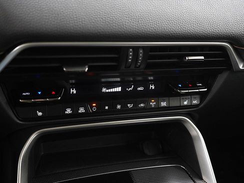 Certified 2024 MAZDA CX-90 Plug-In Hybrid w/ Preferred image 25