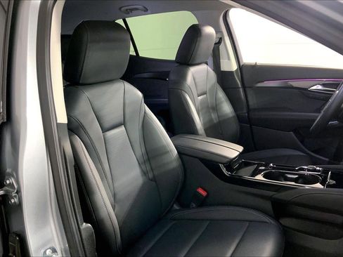 Used 2025 Buick Envision Preferred image 7