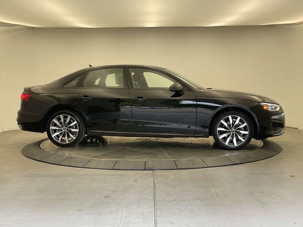 Used 2023 Audi A4 2.0T Premium Plus w/ Premium Plus Package AWD/4WD image 8