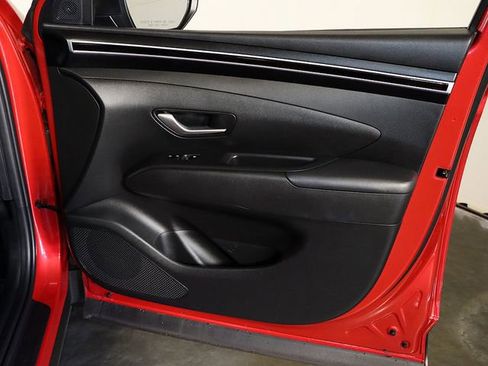 Used 2023 Hyundai Tucson SEL image 32