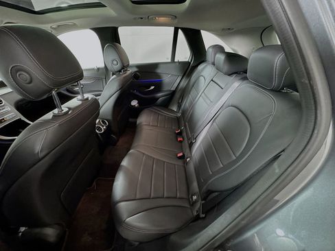 Used 2022 Mercedes-Benz GLC 300 GLC 300 image 21
