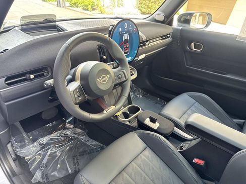 Used 2026 MINI Cooper S FWD image 8