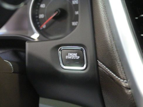 Used 2017 GMC Acadia SLT image 14