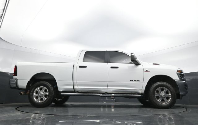 Used 2025 RAM 2500 Big Horn AWD/4WD image 33