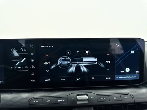 Certified 2025 Kia K4 EX w/ GT-Line Premium Package FWD image 27