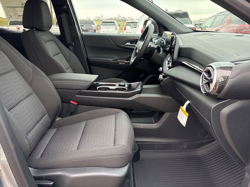 New 2026 Chevrolet Equinox LT w/ Midnight Edition image 14