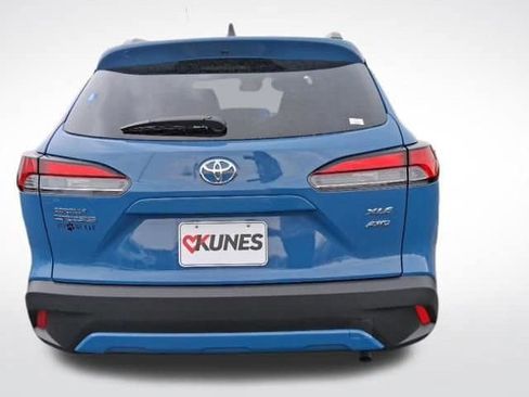 New 2026 Toyota Corolla Cross XLE w/ Convenience Package AWD/4WD image 6