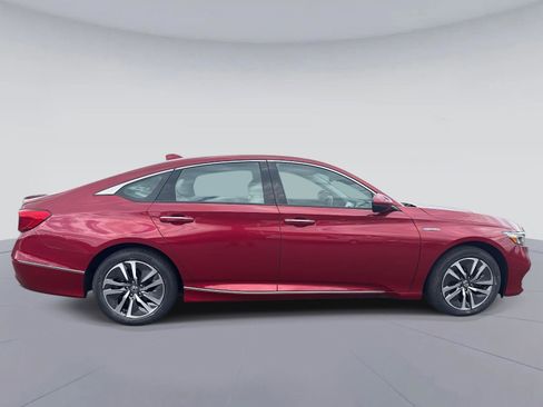 Certified 2019 Honda Accord Touring image 2