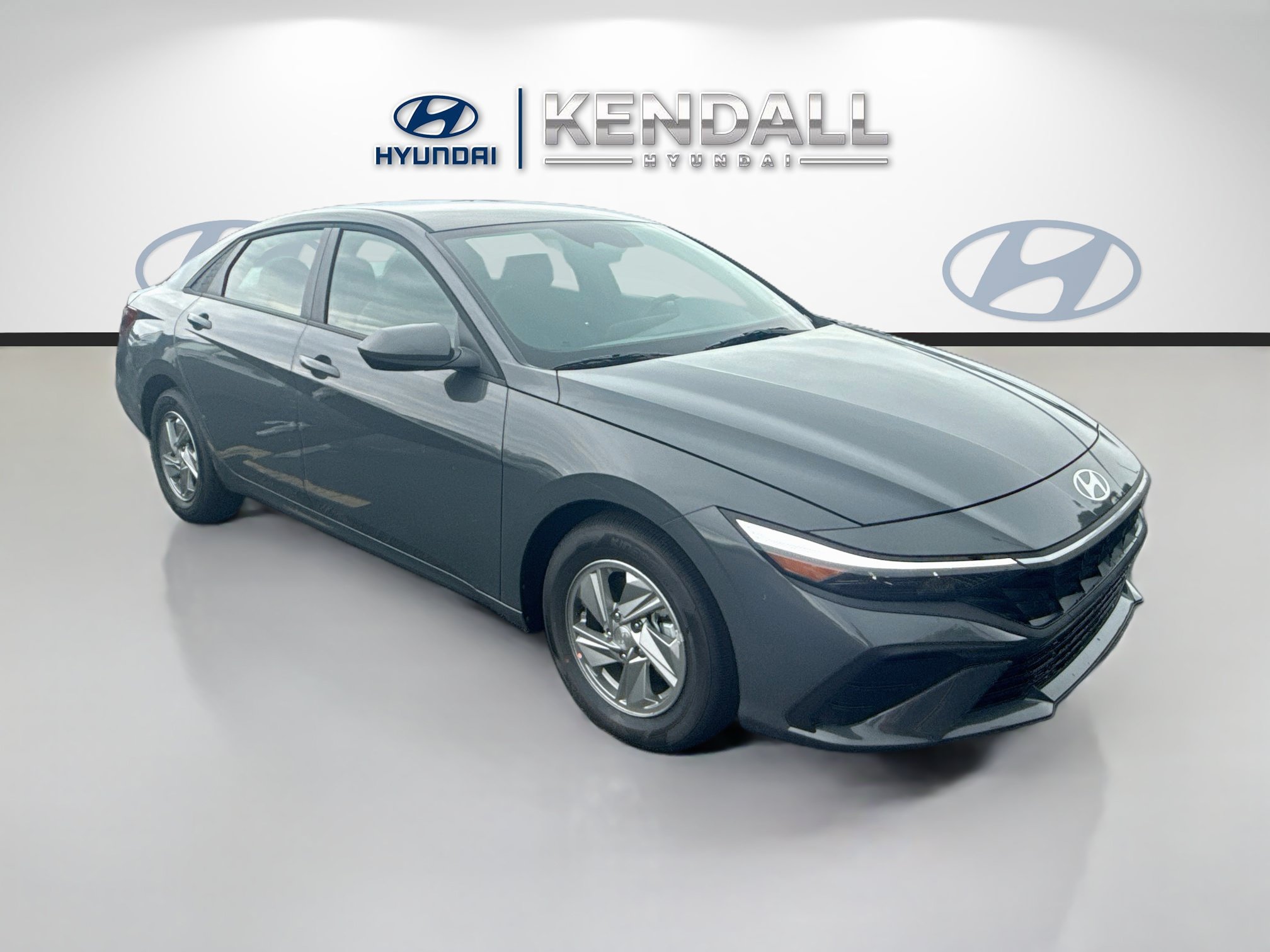 New 2026 Hyundai Elantra SE FWD image 1