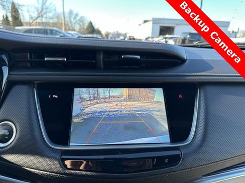 Used 2017 Cadillac XT5 Luxury w/ Driver Awareness Package image 36