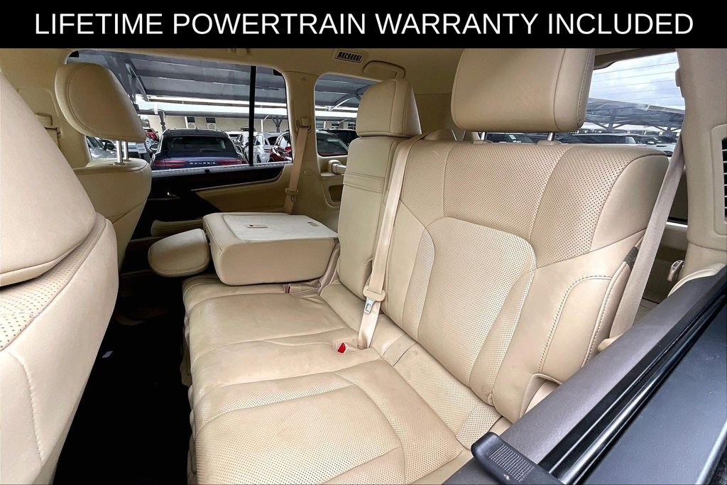 Used 2020 Lexus LX 570 4WD w/ Luxury Package image 27