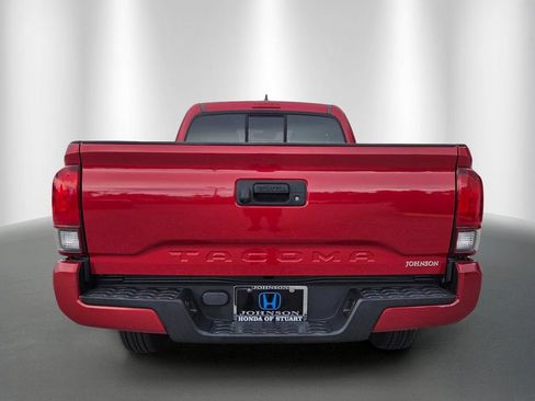Used 2018 Toyota Tacoma SR RWD image 4