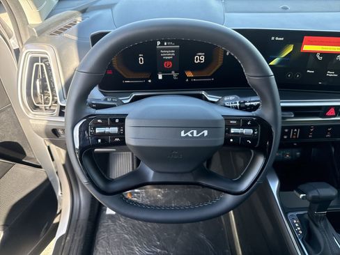 New 2026 Kia Sorento LX image 25