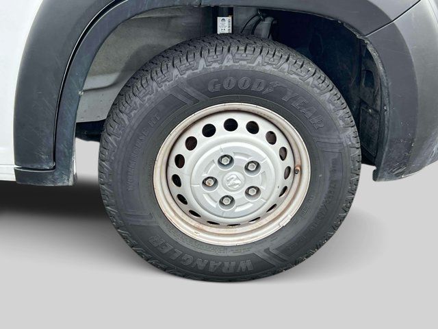 Used 2024 RAM ProMaster 2500 w/ Convenience Group FWD image 8