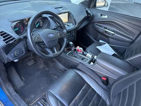 Used 2017 Ford Escape Titanium image 10