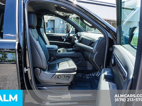 Used 2025 Chevrolet Tahoe LT AWD/4WD image 25