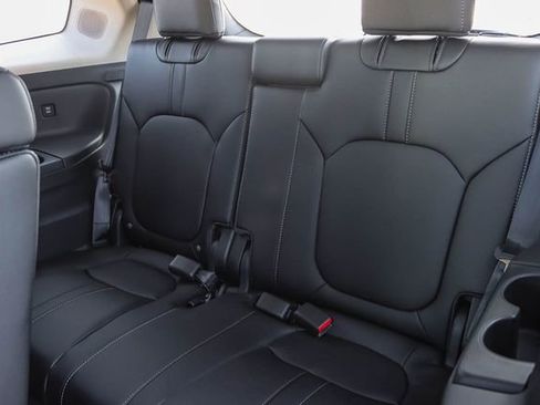 New 2026 Honda Pilot Touring image 11