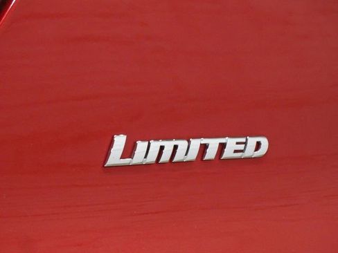 Used 2018 Toyota 4Runner Limited image 39