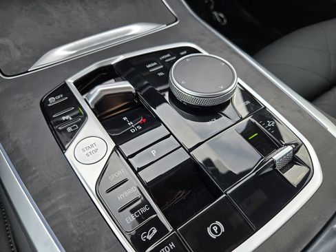 New 2026 BMW X5 xDrive50e w/ M Sport Package image 22