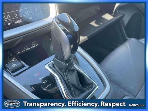 Used 2023 Subaru Outback Limited image 30