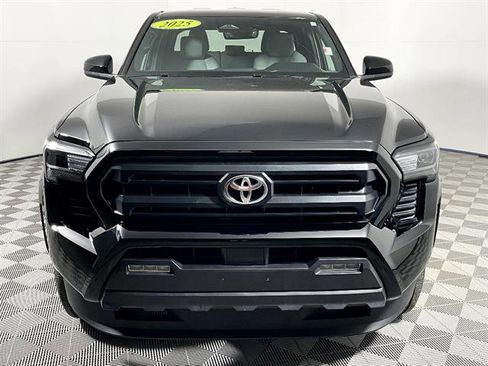 Certified 2025 Toyota Tacoma SR5 image 2