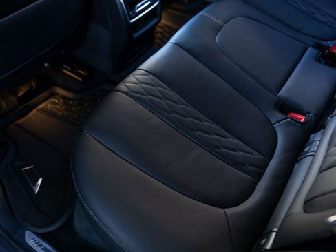 Used 2023 BMW X5 M50i w/ Climate Comfort Package image 30