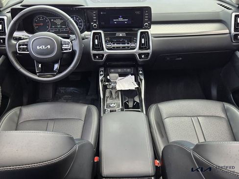 Certified 2022 Kia Sorento SX FWD image 13