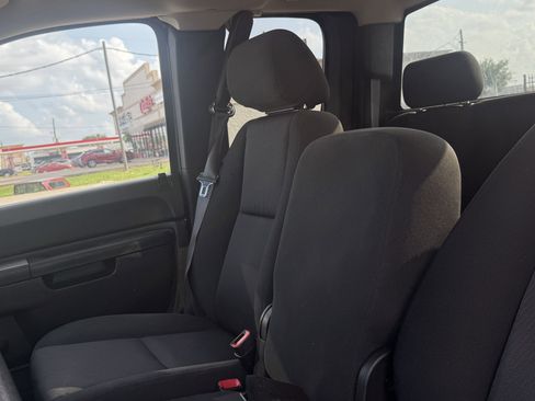 Used 2011 Chevrolet Silverado 1500 LS RWD image 13