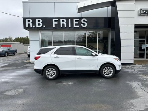 Used 2020 Chevrolet Equinox LT image 4