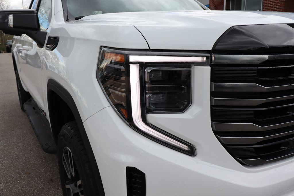 Certified 2026 GMC Sierra 1500 AT4 w/ AT4 Premium Package AWD/4WD image 4