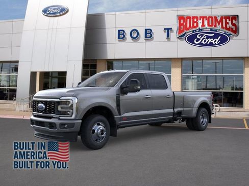 New 2026 Ford F350 Platinum image 1