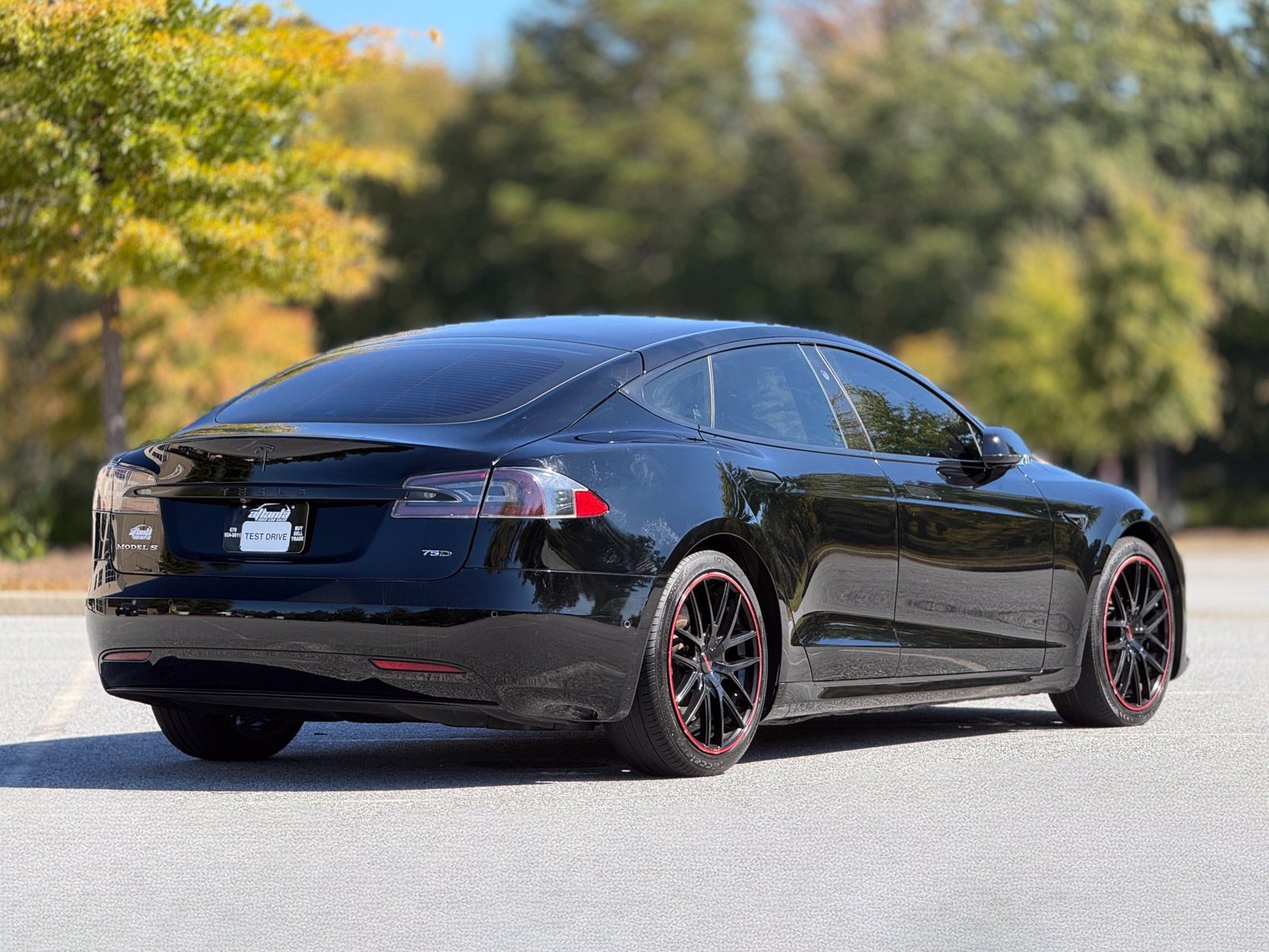 Used 2018 Tesla Model S 75D AWD/4WD image 11