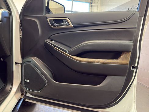 Used 2018 GMC Yukon Denali AWD/4WD image 21