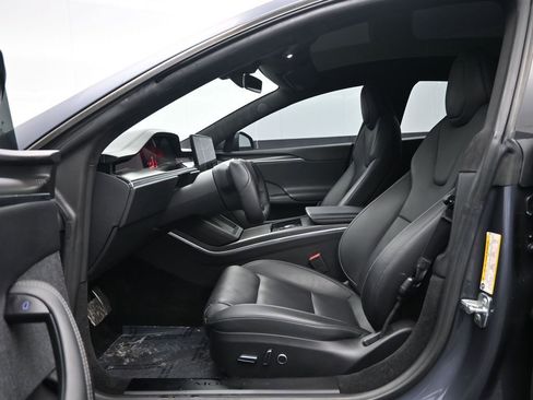 Used 2022 Tesla Model S Plaid image 29