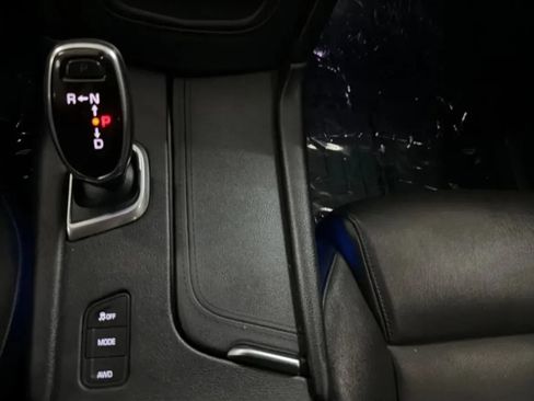 Used 2019 Cadillac XT5 Luxury AWD/4WD image 12