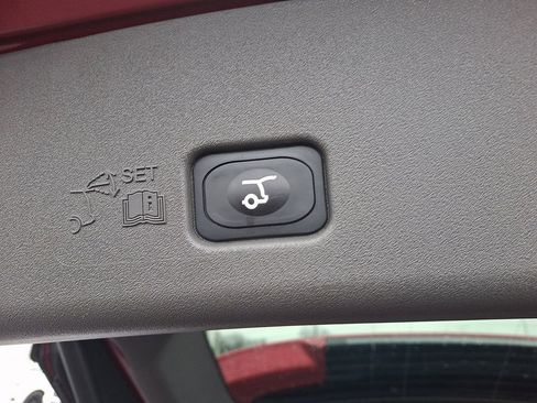 Certified 2024 Lincoln Nautilus Premier w/ Equipment Group 102A image 30