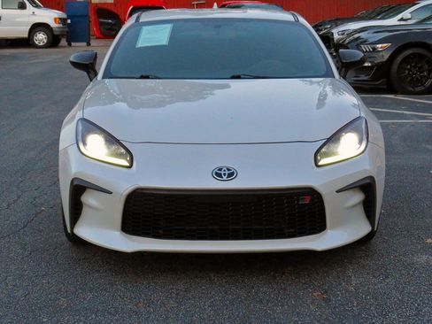 Used 2023 Toyota GR86 Premium image 4