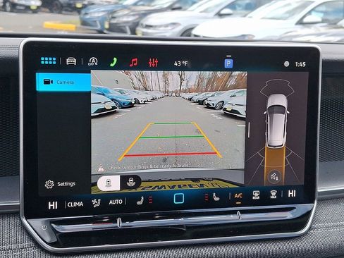 New 2026 Volkswagen Tiguan S image 12