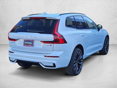 New 2026 Volvo XC60 B5 Ultra w/ Climate Package image 5