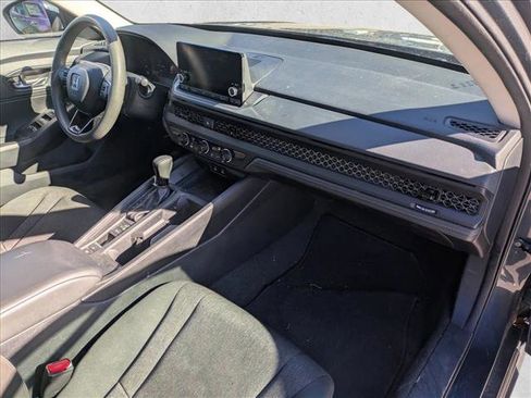 Used 2023 Honda Accord LX image 19