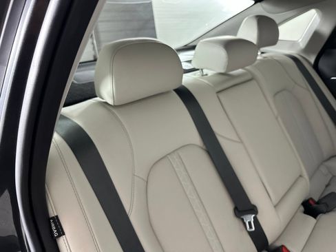 Used 2025 Hyundai Sonata Limited FWD image 33