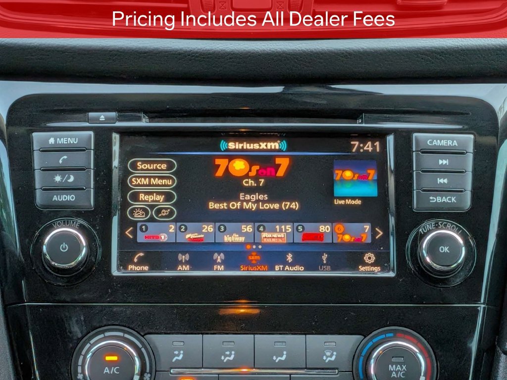 Used 2020 Nissan Rogue S FWD image 17