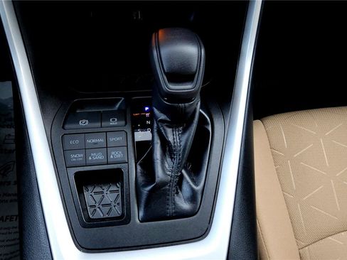 Certified 2023 Toyota RAV4 XLE image 38