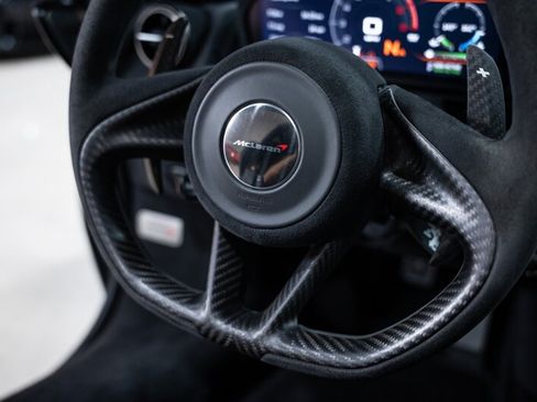 Used 2018 McLaren 720S Performance RWD image 40