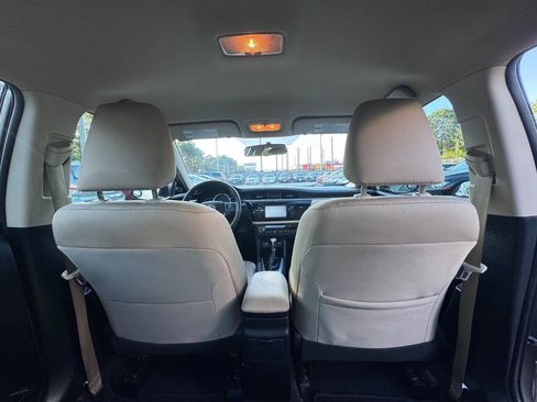 Used 2016 Toyota Corolla LE FWD image 17